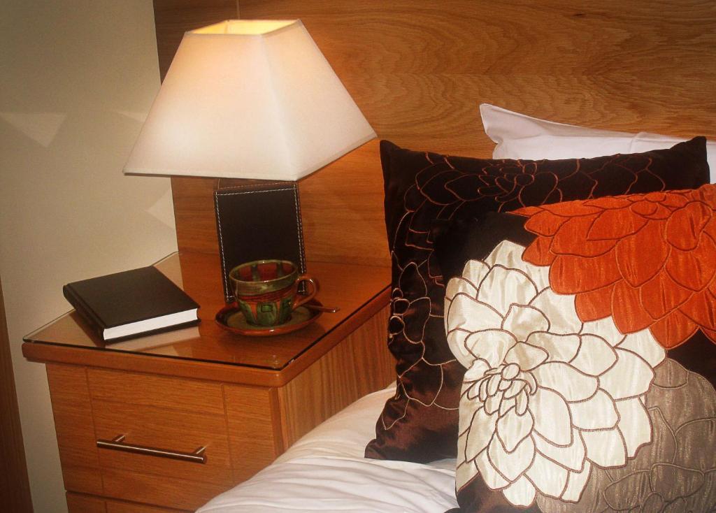 Отель Achill House Корк Номер фото