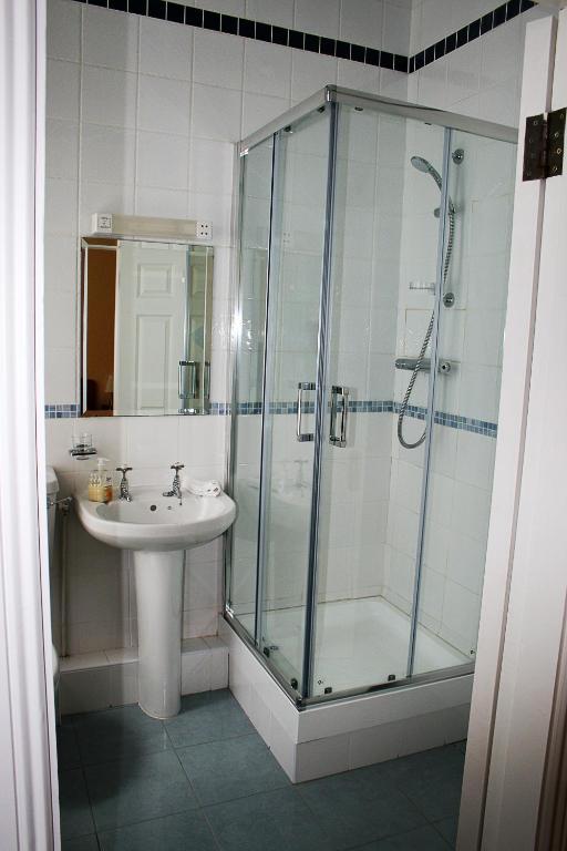 Отель Achill House Корк Номер фото