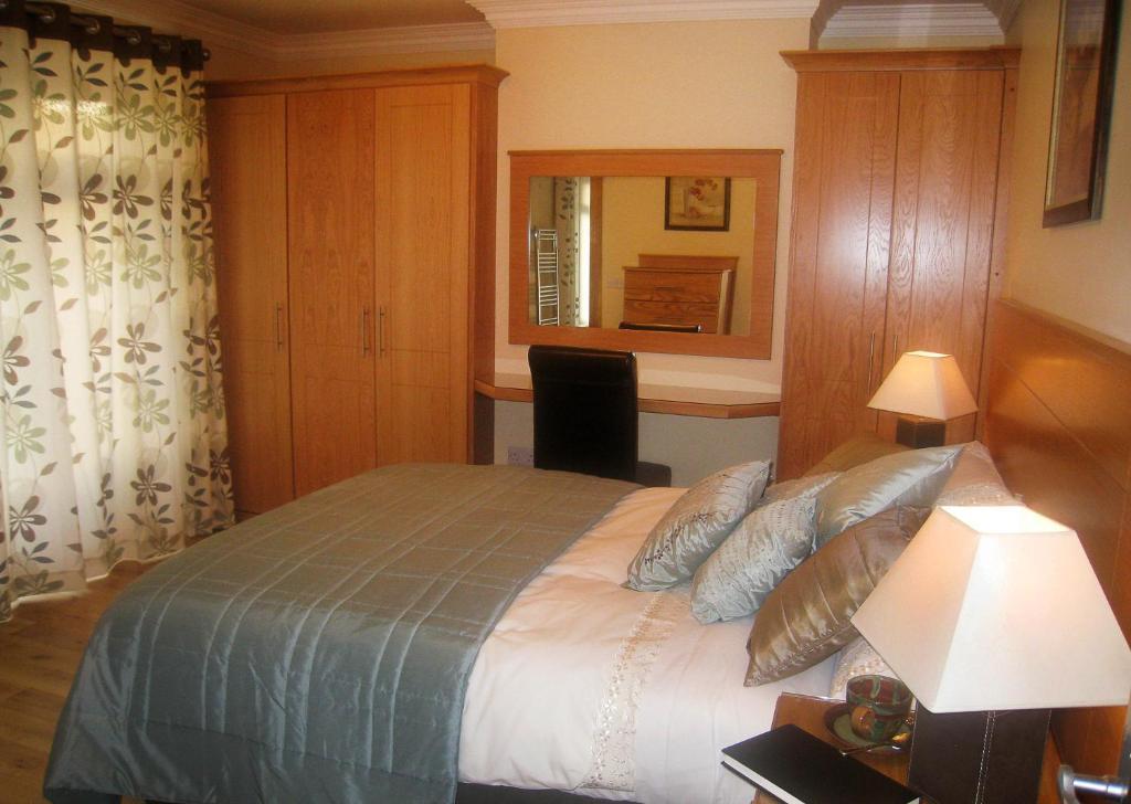 Отель Achill House Корк Номер фото